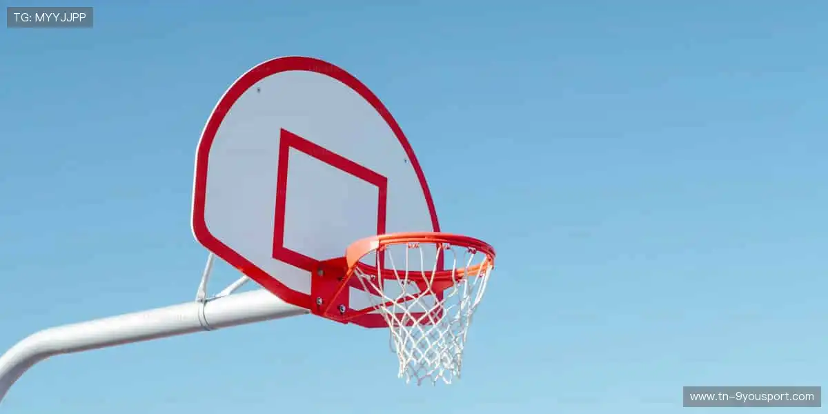 ⚡️ 实时比分，掌握赛事脉搏！